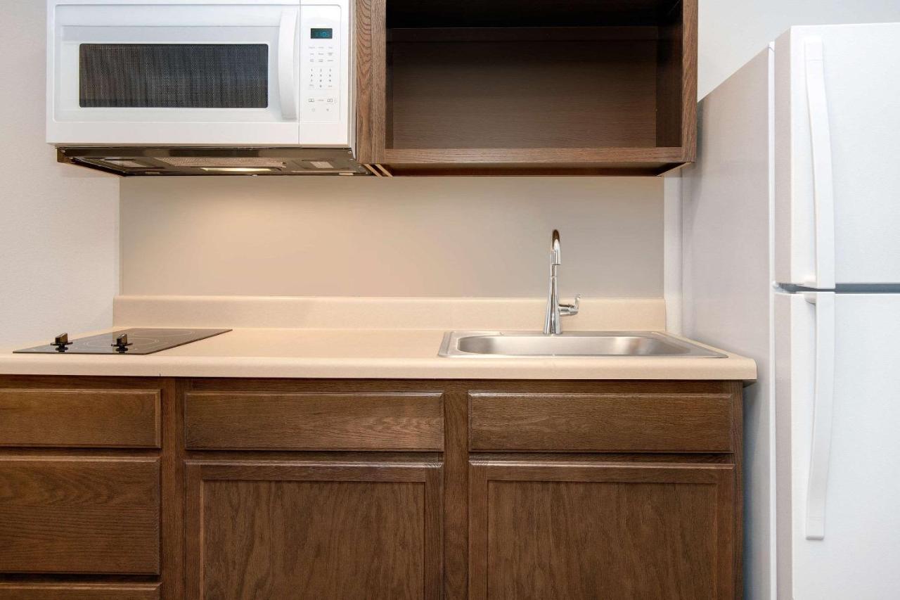 Woodspring Suites Carol Stream - Chicago Εξωτερικό φωτογραφία